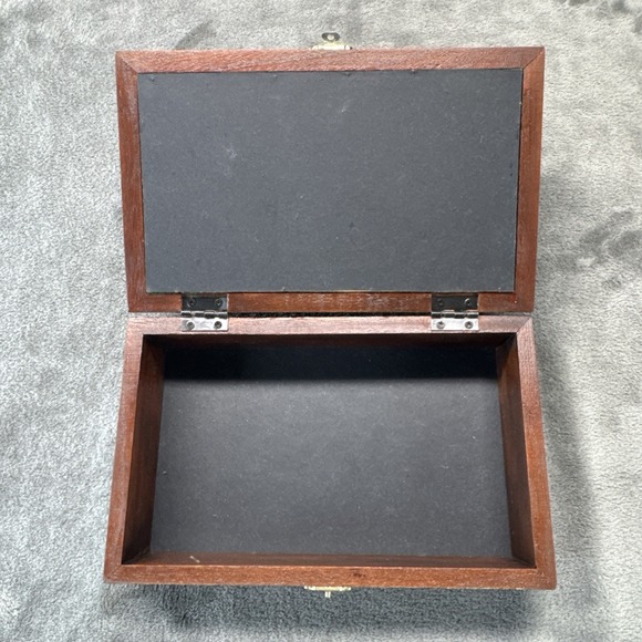 History of Golf Collectible Shadow Box Wood Framed Hanging Display Case - Picture 8 of 13